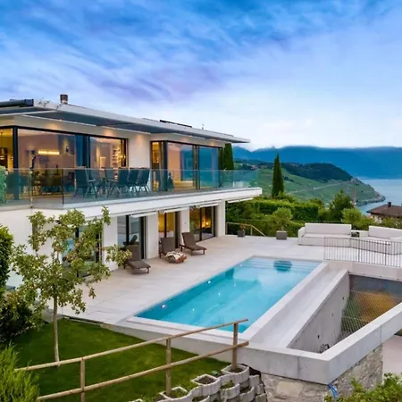 Contemporary Luxury In By Guestlee *