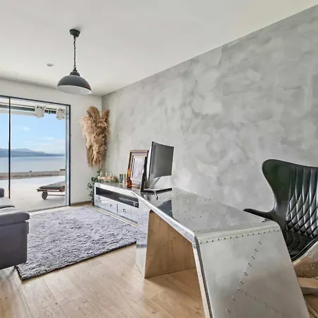 Contemporary Luxury In By Guestlee *