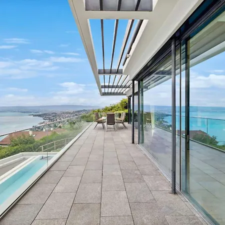Contemporary Luxury In By Guestlee Vila *