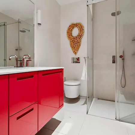 Vila Contemporary Luxury In By Guestlee *